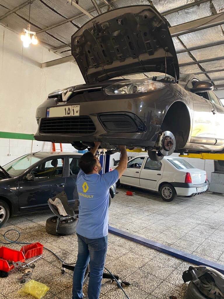 تعمیرگاه تخصصی رنو فلوئنس