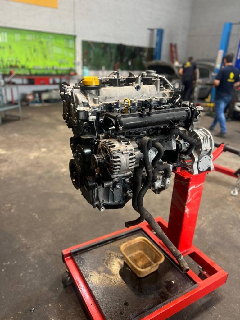 علت لرزش موتور رنو بررسی کامل علل و راهکارهای رفع